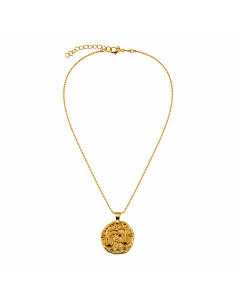 Collar dorado inspirado en los signos del zodiaco con medallón grabado.
