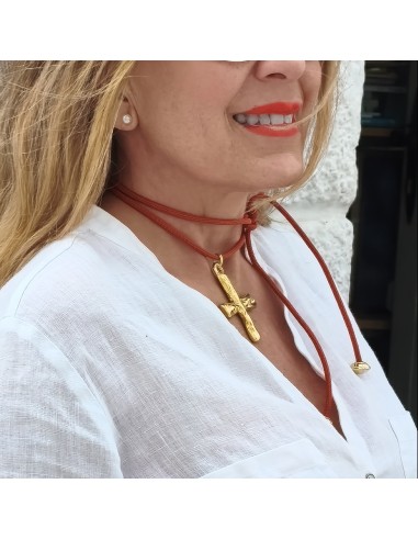 Collar Cruz Guía dorado | Collar cruz artesanal ajustable