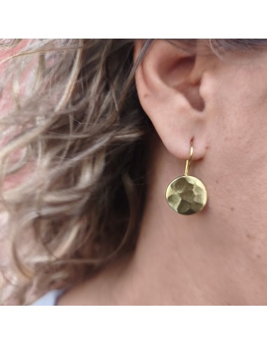 Pendientes dorados martilleados | Pendientes Gota de Sol