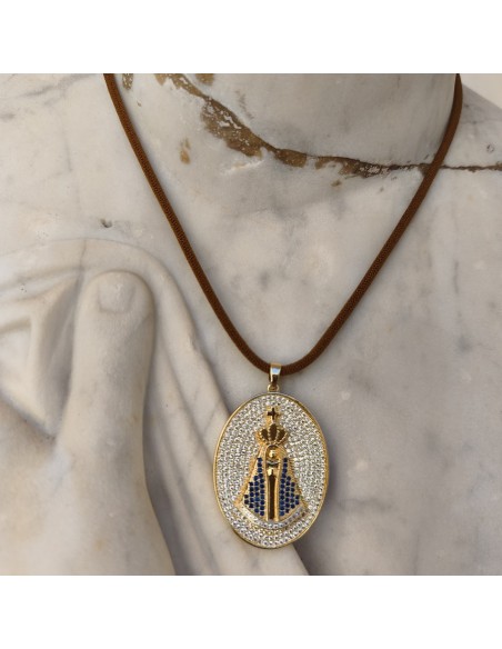 Collar Virgen del Valle dorado | Medalla con circonitas