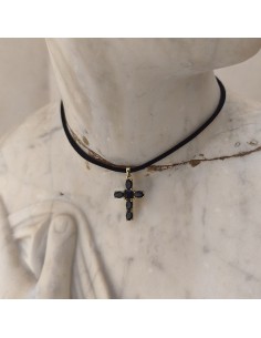 Collar Cruz Azabache de Circonitas Negras | Mis Girasoles