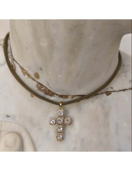 Colgante Cruz Aura | Colgante dorado con circonitas y cordón verde