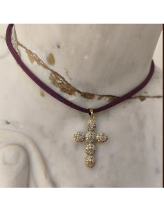Colgante cruz Nápoles dorada con circonitas | Collar elegante