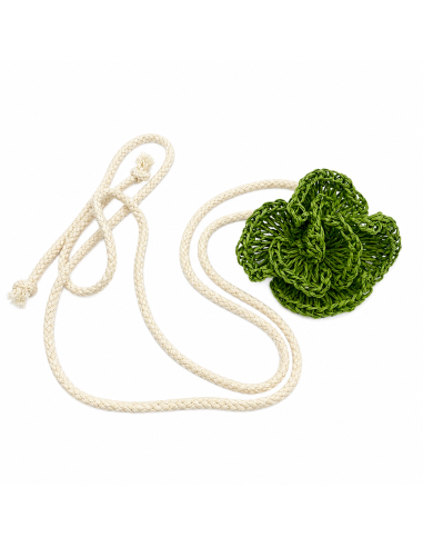 Choker de rafia con flor | Collar boho artesanal